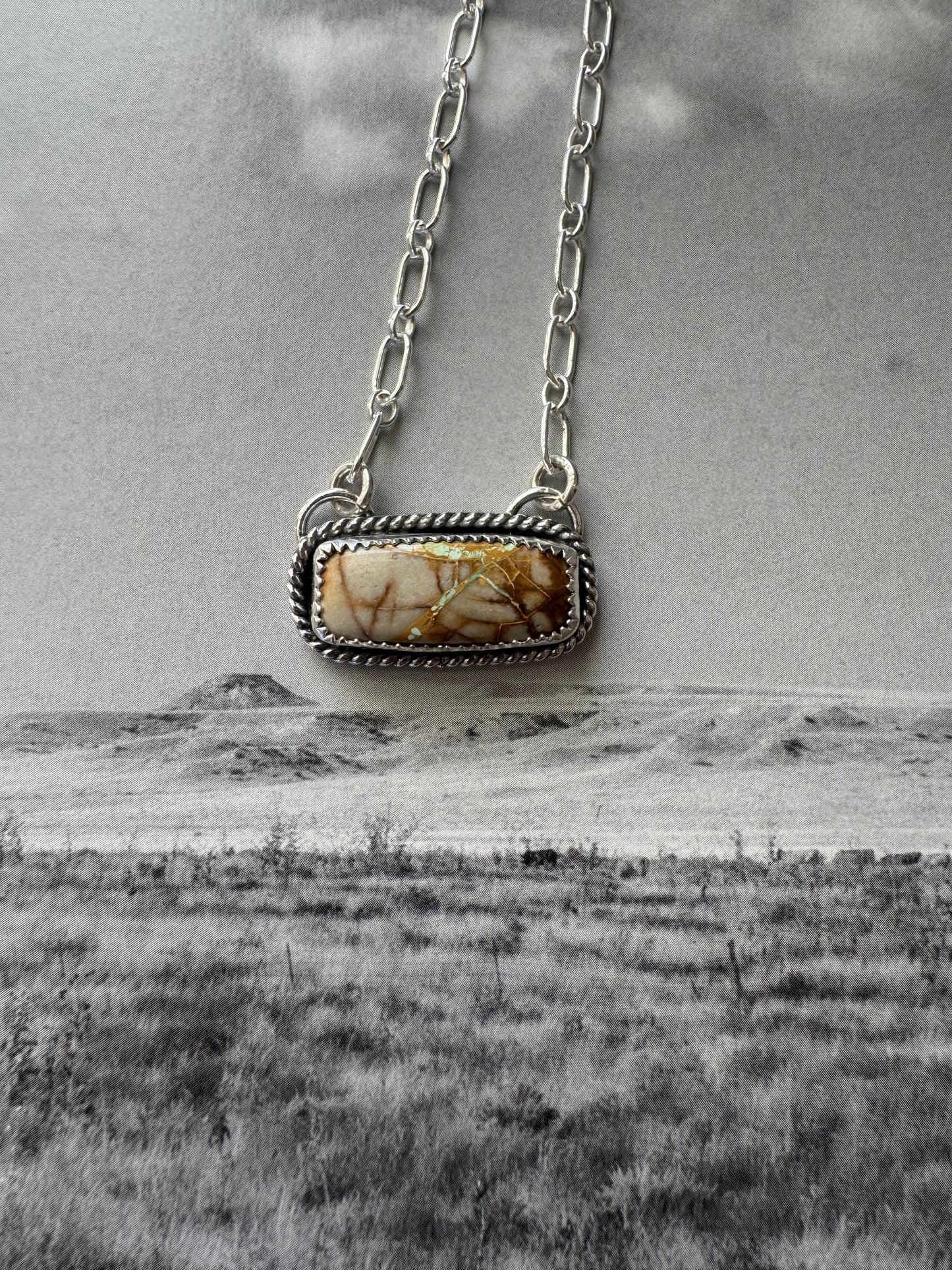 Royston Mini Bar Necklace